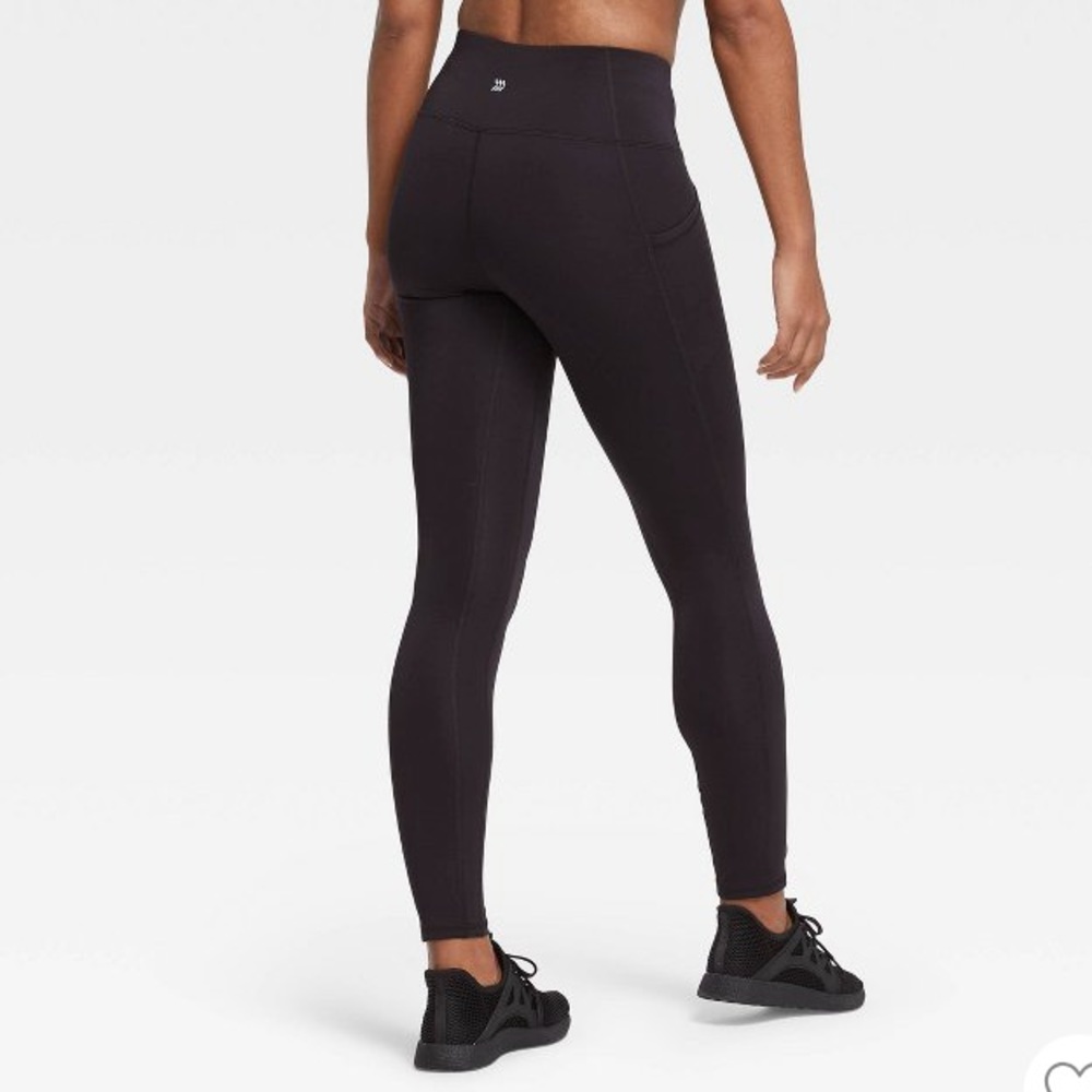 Size M Leggings w/ Pocket -All In Motion NWT black